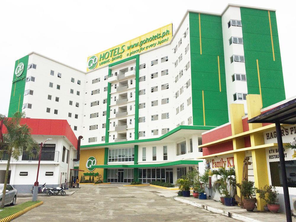 Go Hotels Lanang - Davao City Esterno foto
