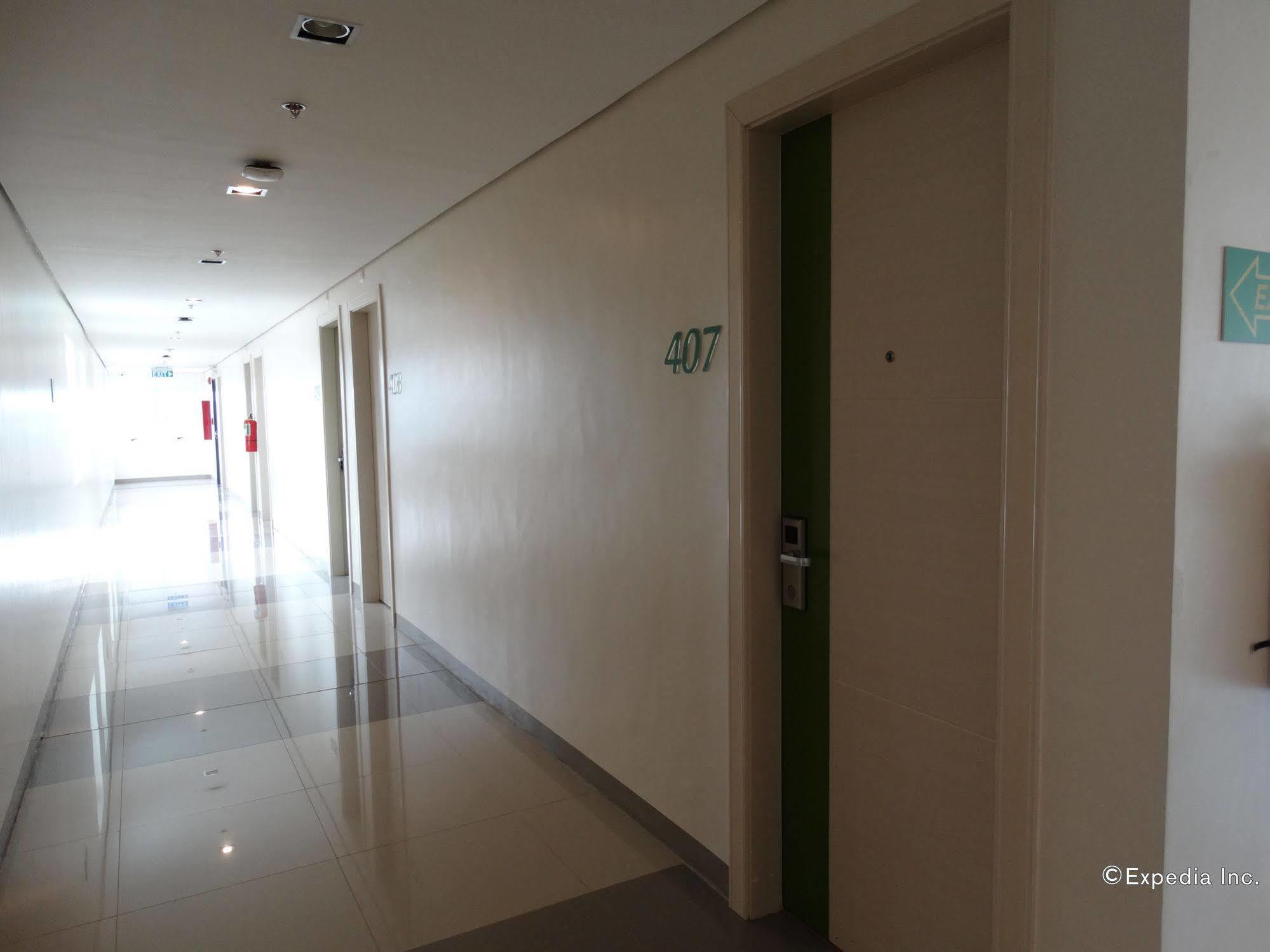 Go Hotels Lanang - Davao City Esterno foto
